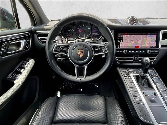 Used 2020 Porsche Macan AWD/4WD image 7