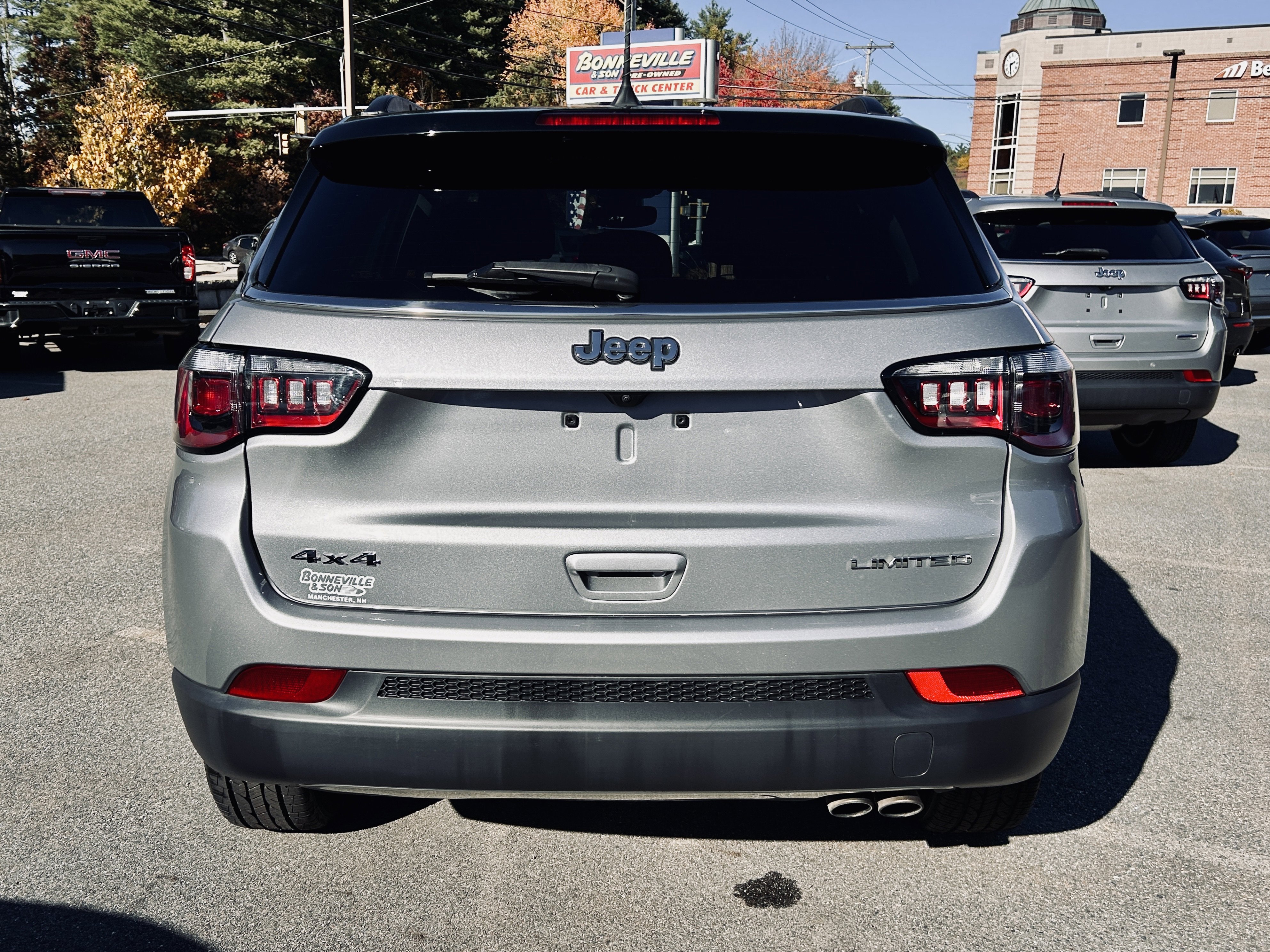 Certified 2022 Jeep Compass Limited AWD/4WD image 10