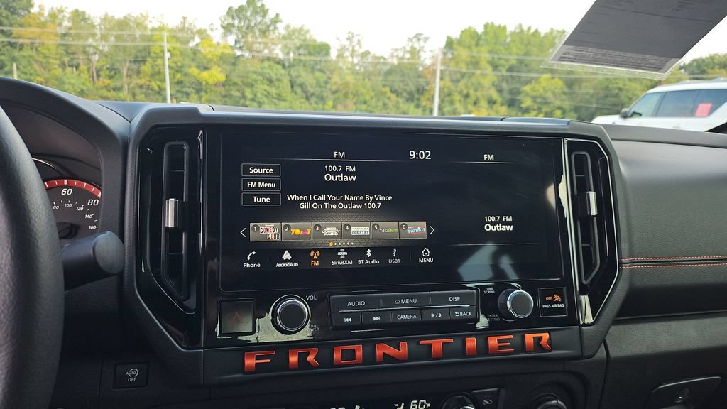 Certified 2025 Nissan Frontier PRO-4X w/ Pro Convenience Package AWD/4WD image 10