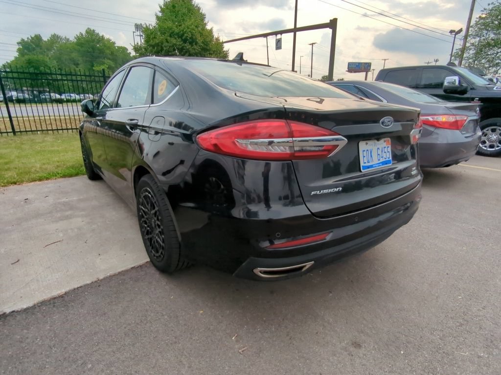 Used 2020 Ford Fusion SE AWD/4WD image 4