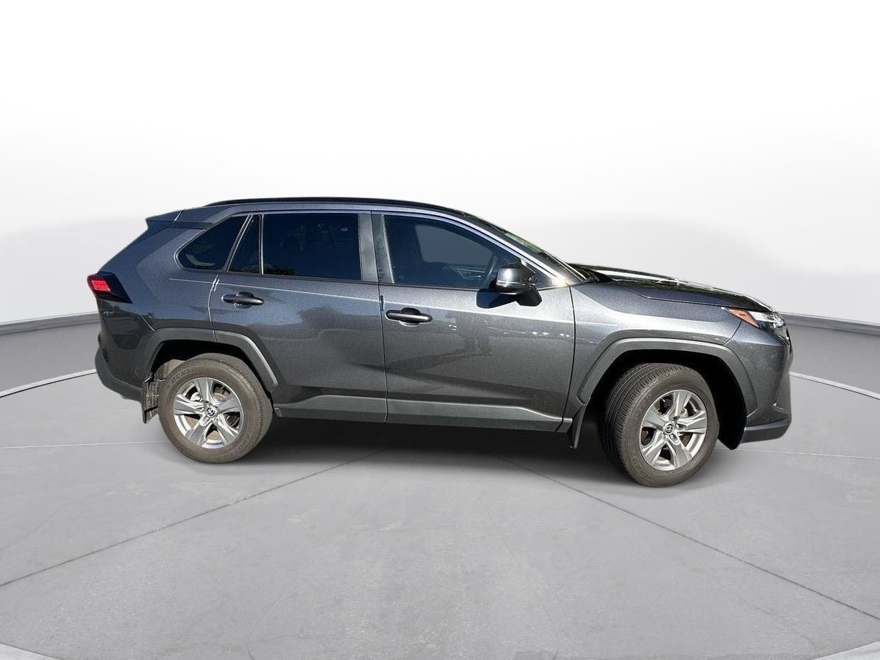 Used 2025 Toyota RAV4 XLE w/ Convenience Package FWD image 5