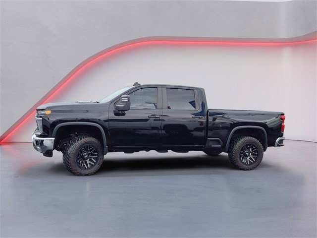 Used 2024 Chevrolet Silverado 2500 LT w/ Safety Package image 8