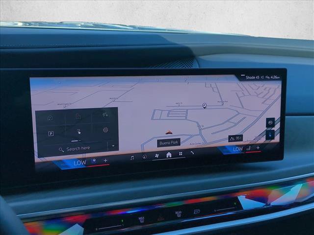 Used 2025 BMW i7 xDrive60 RWD image 13