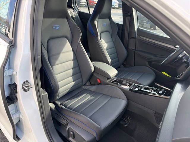 New 2026 Volkswagen Golf image 45