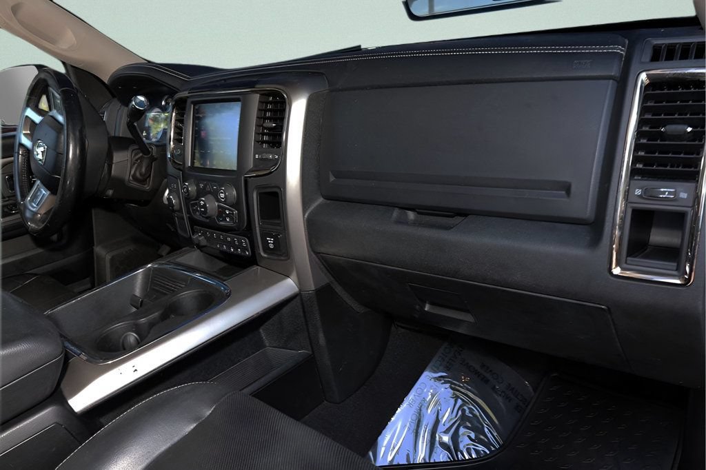 Used 2018 RAM 2500 Laramie w/ Sport Appearance Group AWD/4WD image 22