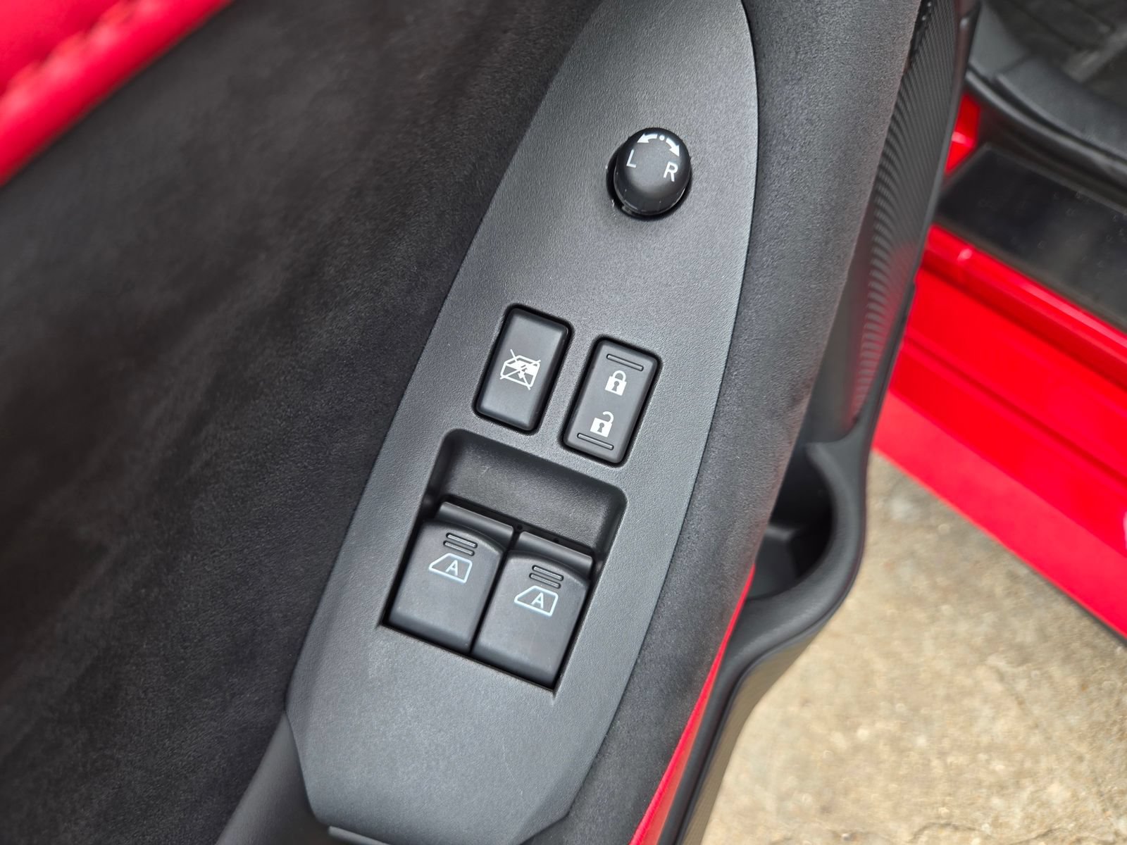 Used 2026 Nissan Z Performance w/ Floor Mat Package RWD image 29