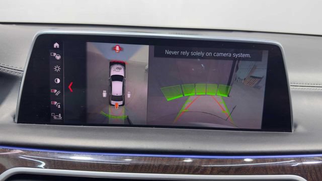 Used 2019 BMW 750i w/ Autobahn Package RWD image 34