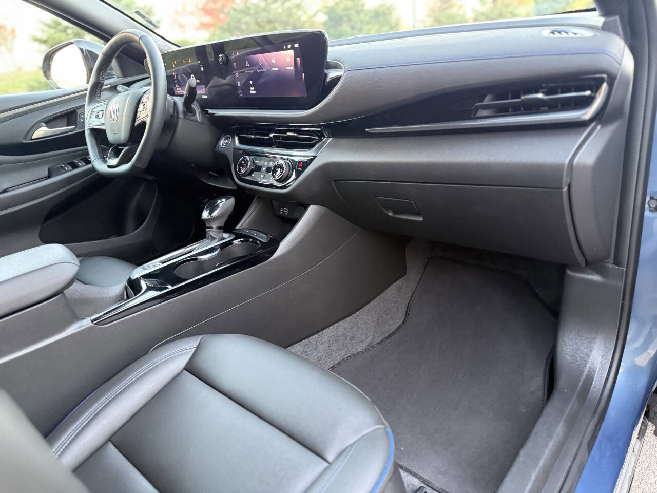 Used 2025 Buick Envista Sport Touring w/ Convenience I Package image 22