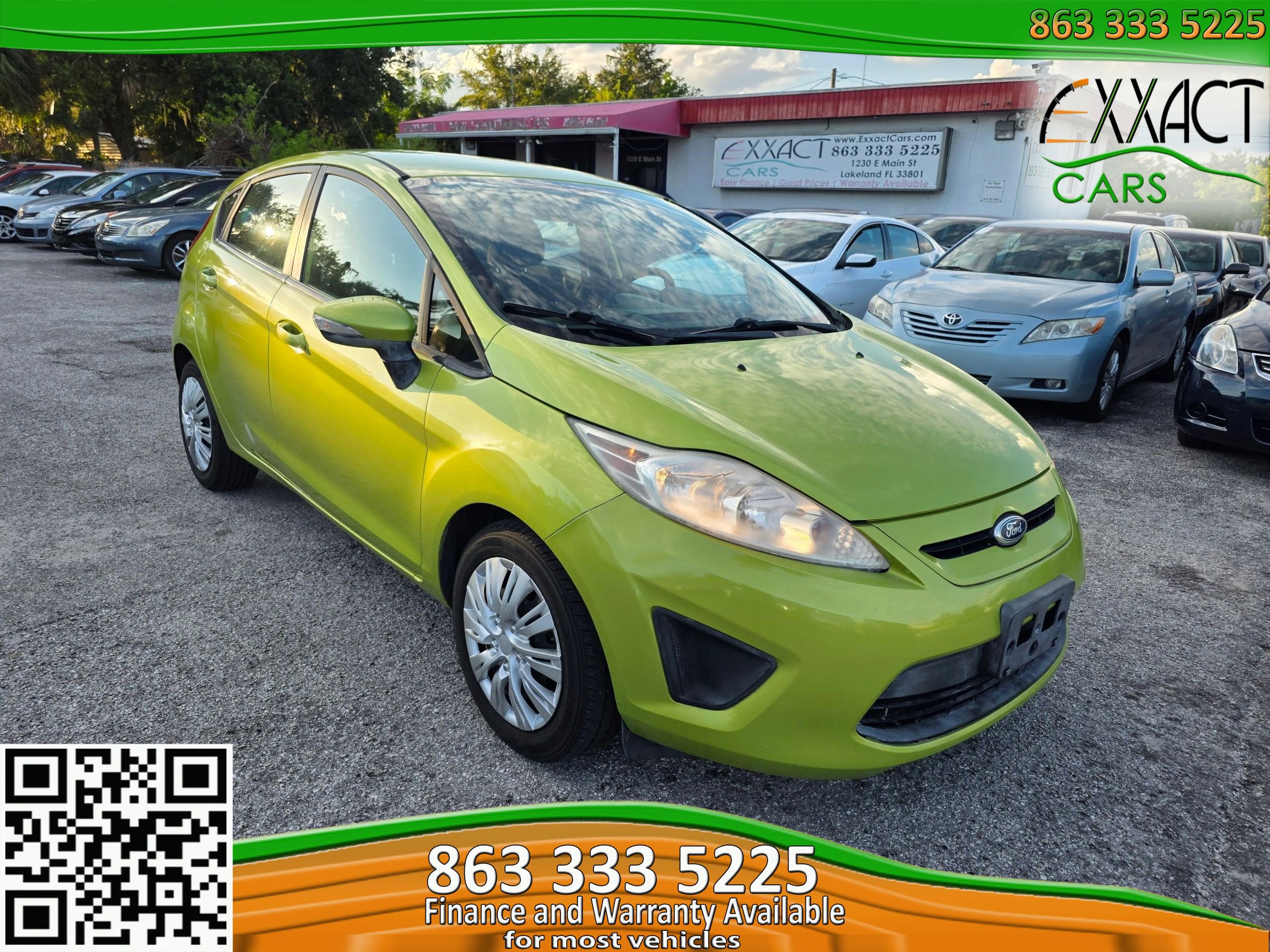 Used 2013 Ford Fiesta SE FWD image 1