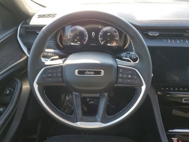 New 2026 Jeep Grand Cherokee Altitude AWD/4WD image 20