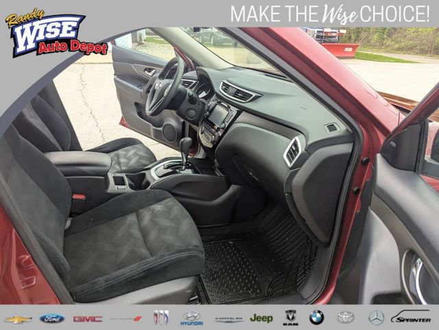 Used 2015 Nissan Rogue SV w/ SV Premium Package AWD/4WD image 20