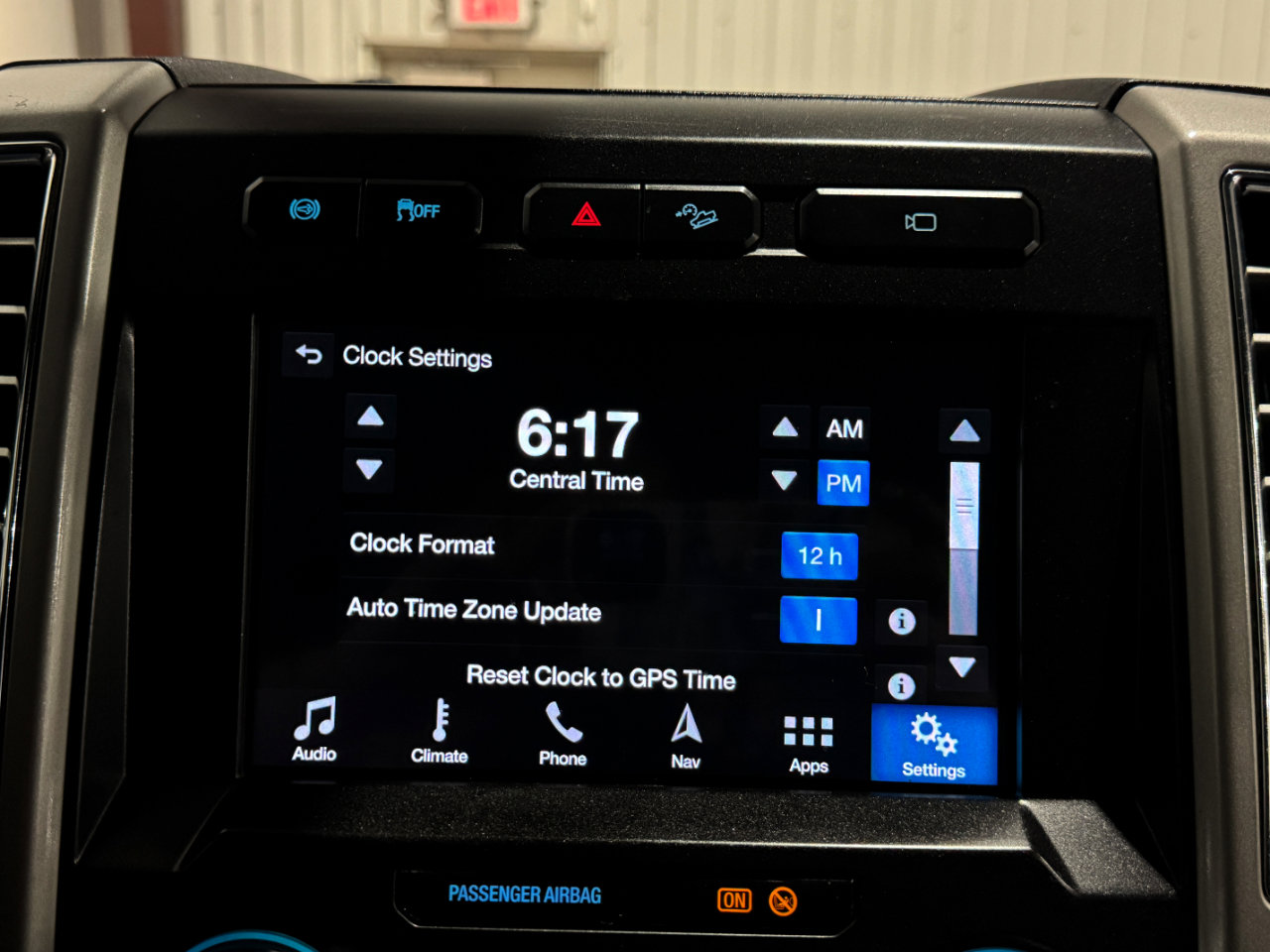 Used 2017 Ford F250 Lariat w/ Lariat Ultimate Package image 48