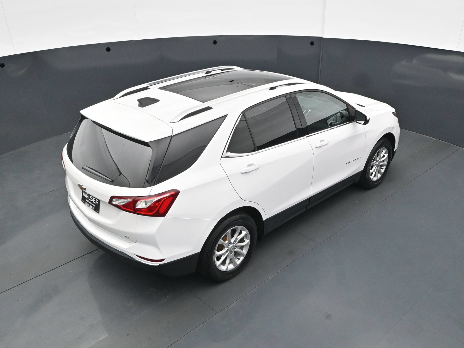 Used 2018 Chevrolet Equinox LT w/ Sun & Infotainment Package FWD image 41