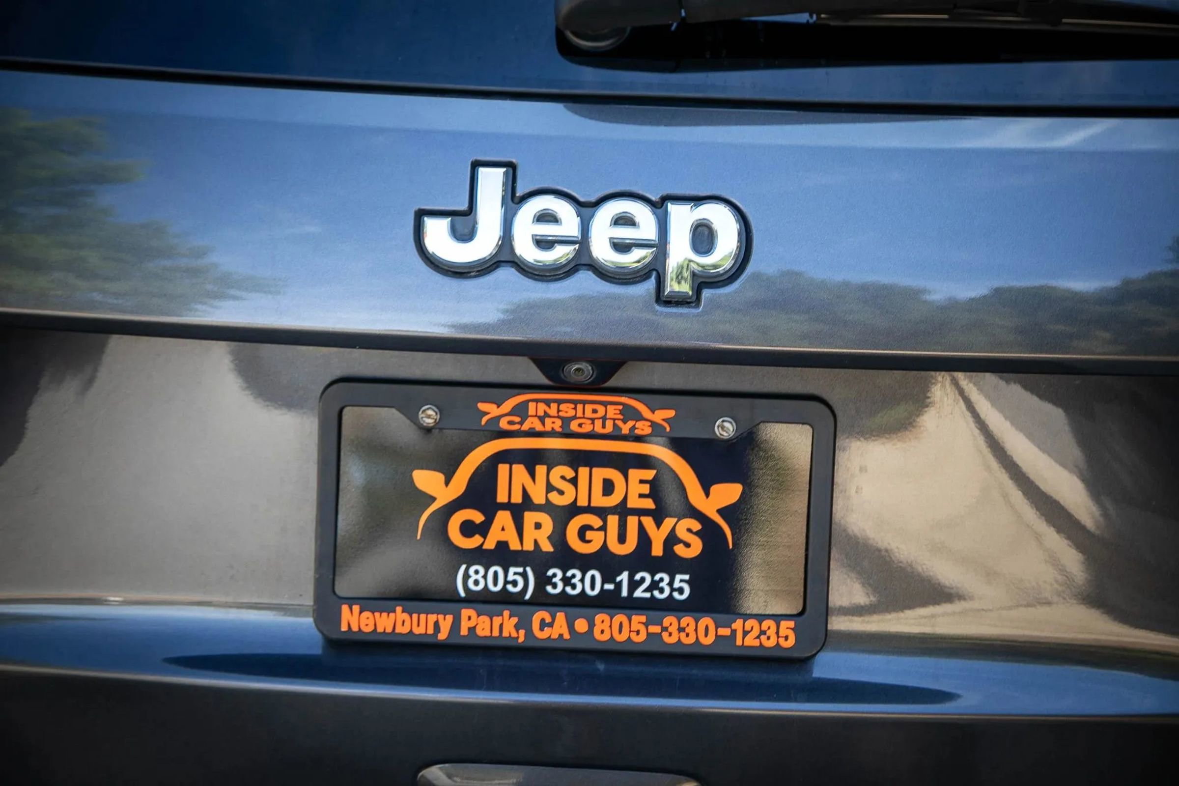 Used 2017 Jeep Grand Cherokee Overland image 18