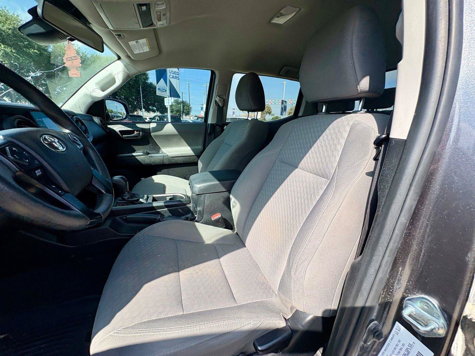 Used 2021 Toyota Tacoma SR w/ SR Convenience Package RWD image 14