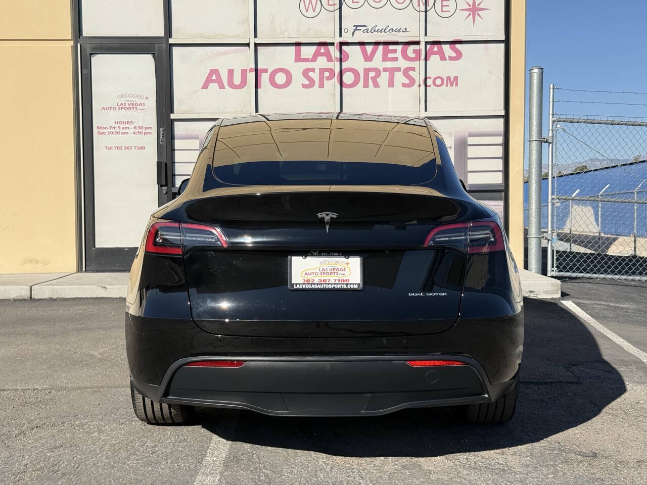 Used 2023 Tesla Model Y Long Range AWD/4WD image 8