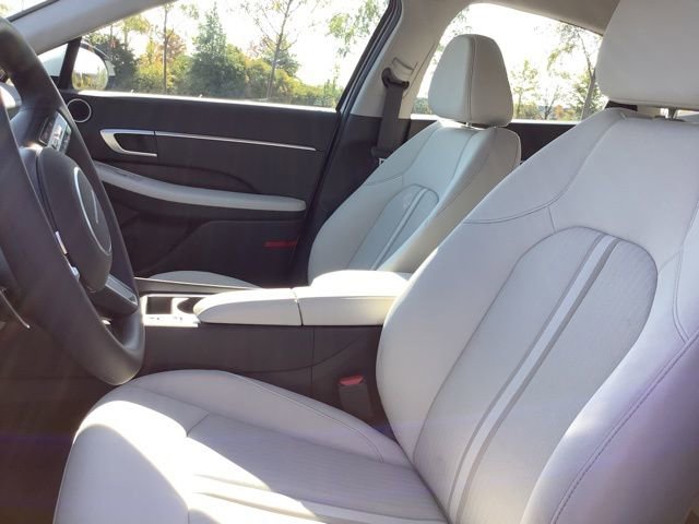 Used 2025 Hyundai Sonata SEL AWD/4WD image 23
