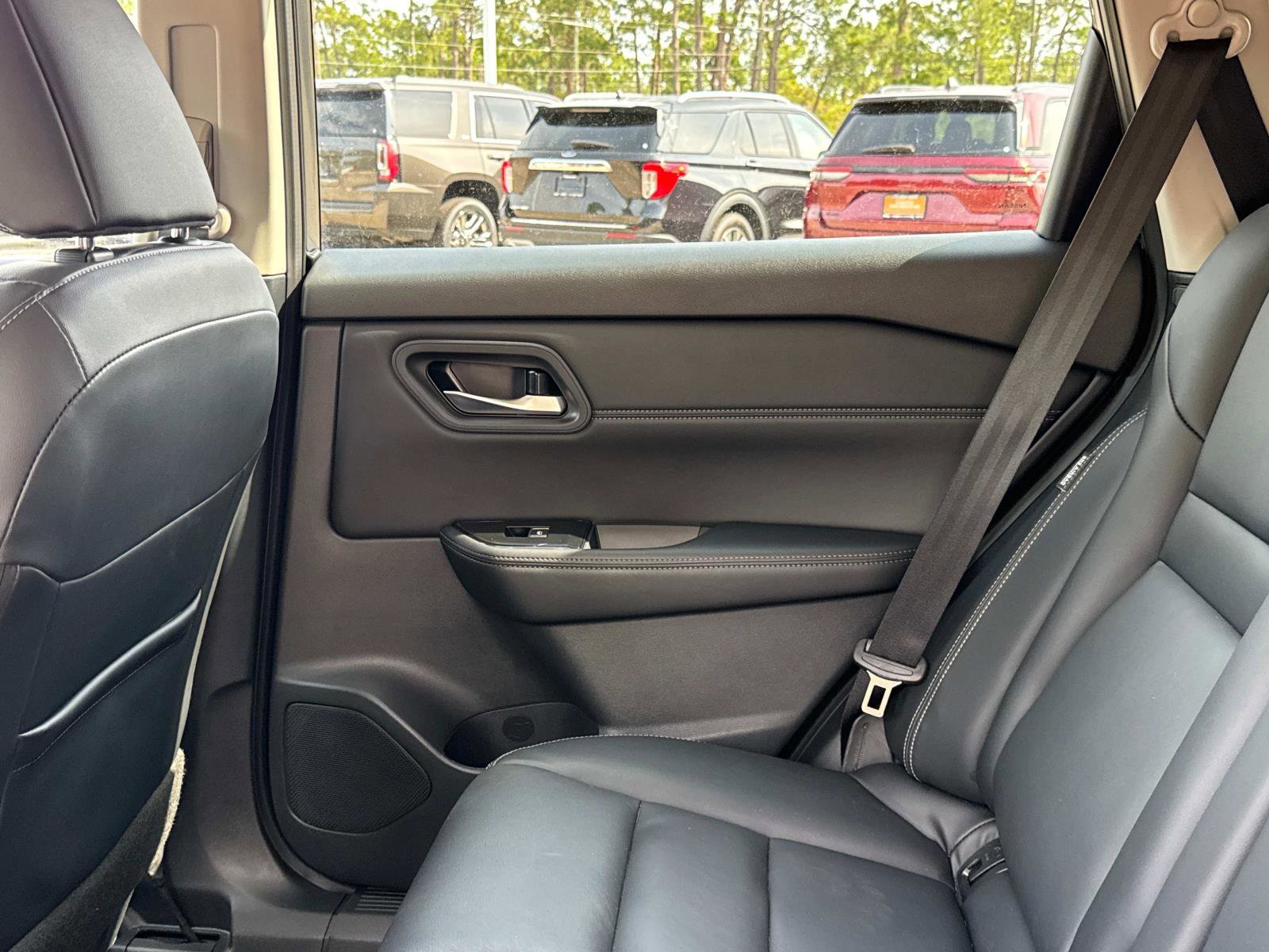 Used 2026 Nissan Rogue SL image 14