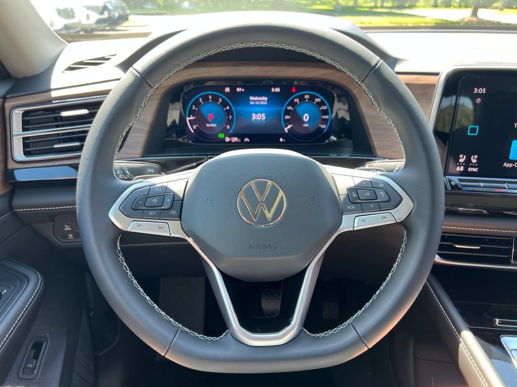 New 2026 Volkswagen Atlas SE FWD image 16