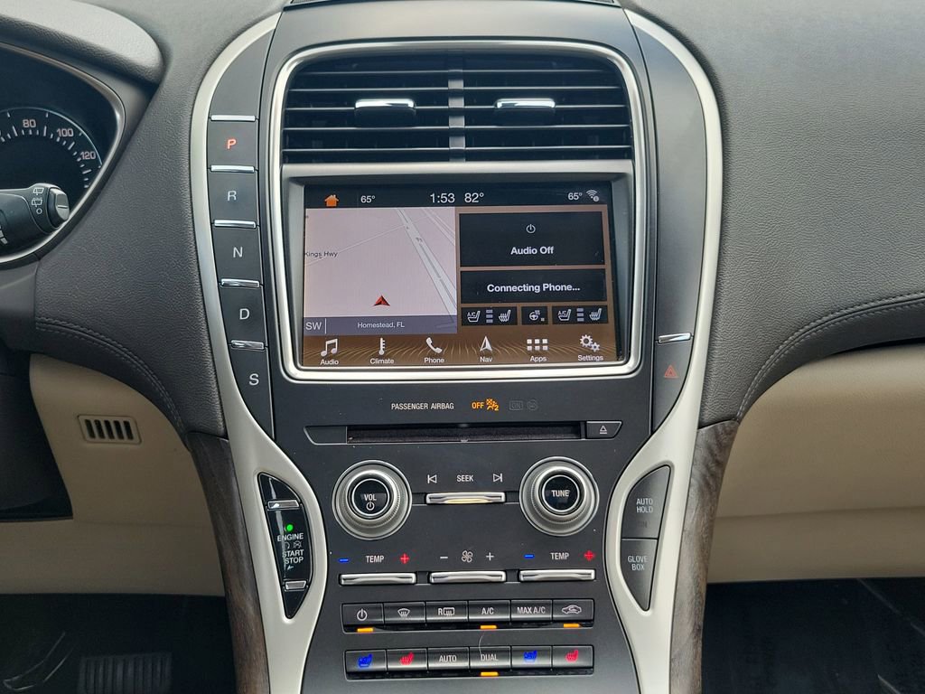 Used 2017 Lincoln MKX Reserve w/ Lincoln MKX Climate Package image 17