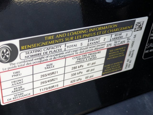 Used 2023 Land Rover Range Rover Velar R-Dynamic S image 15