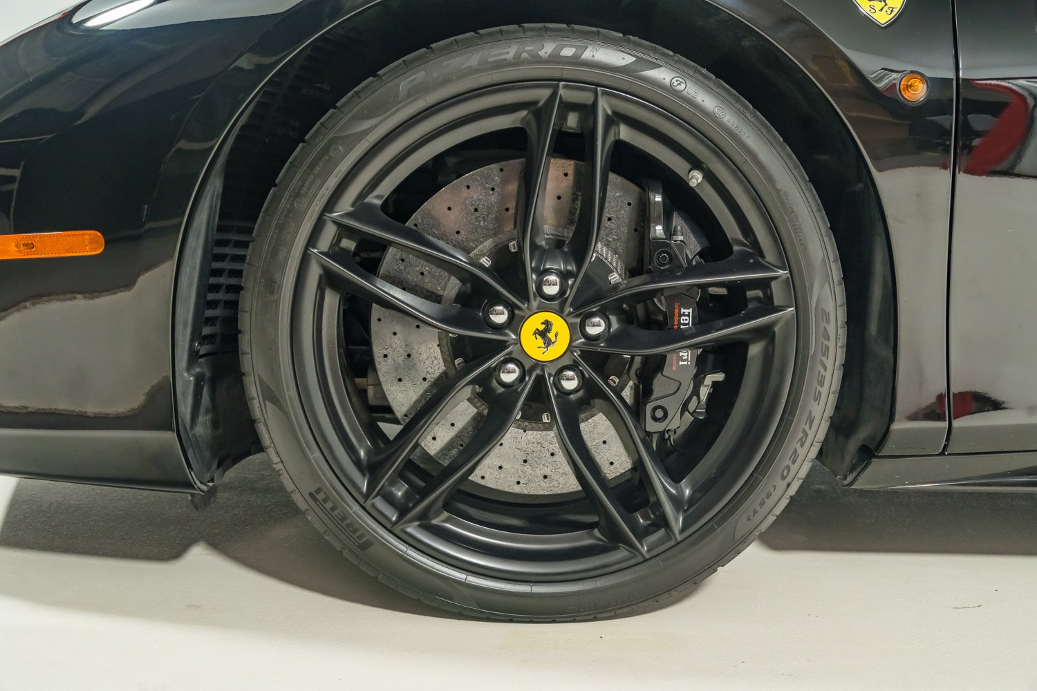 Certified 2018 Ferrari 488 Spider RWD image 22