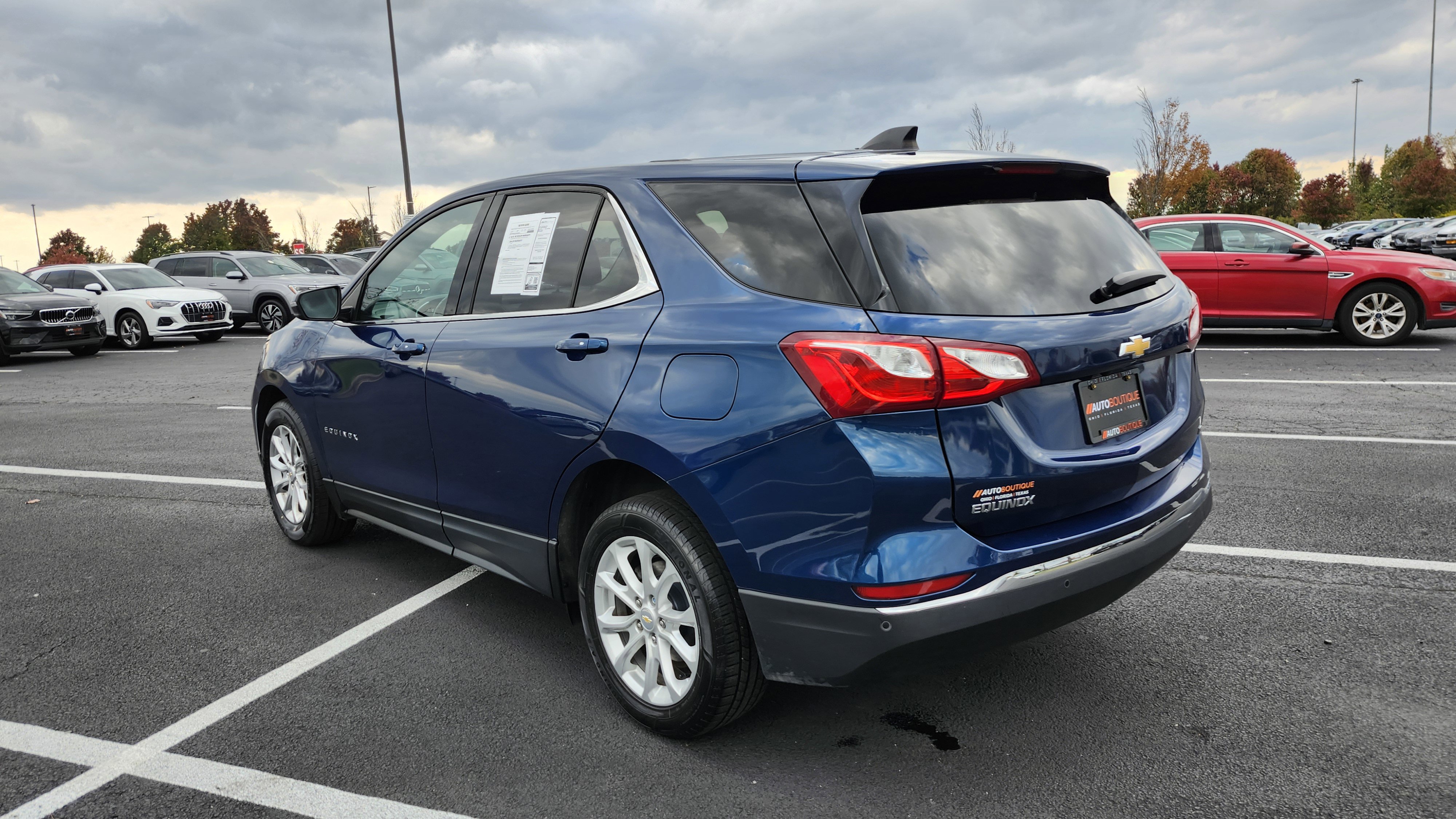Used 2019 Chevrolet Equinox LT w/ Driver Convenience Package image 9