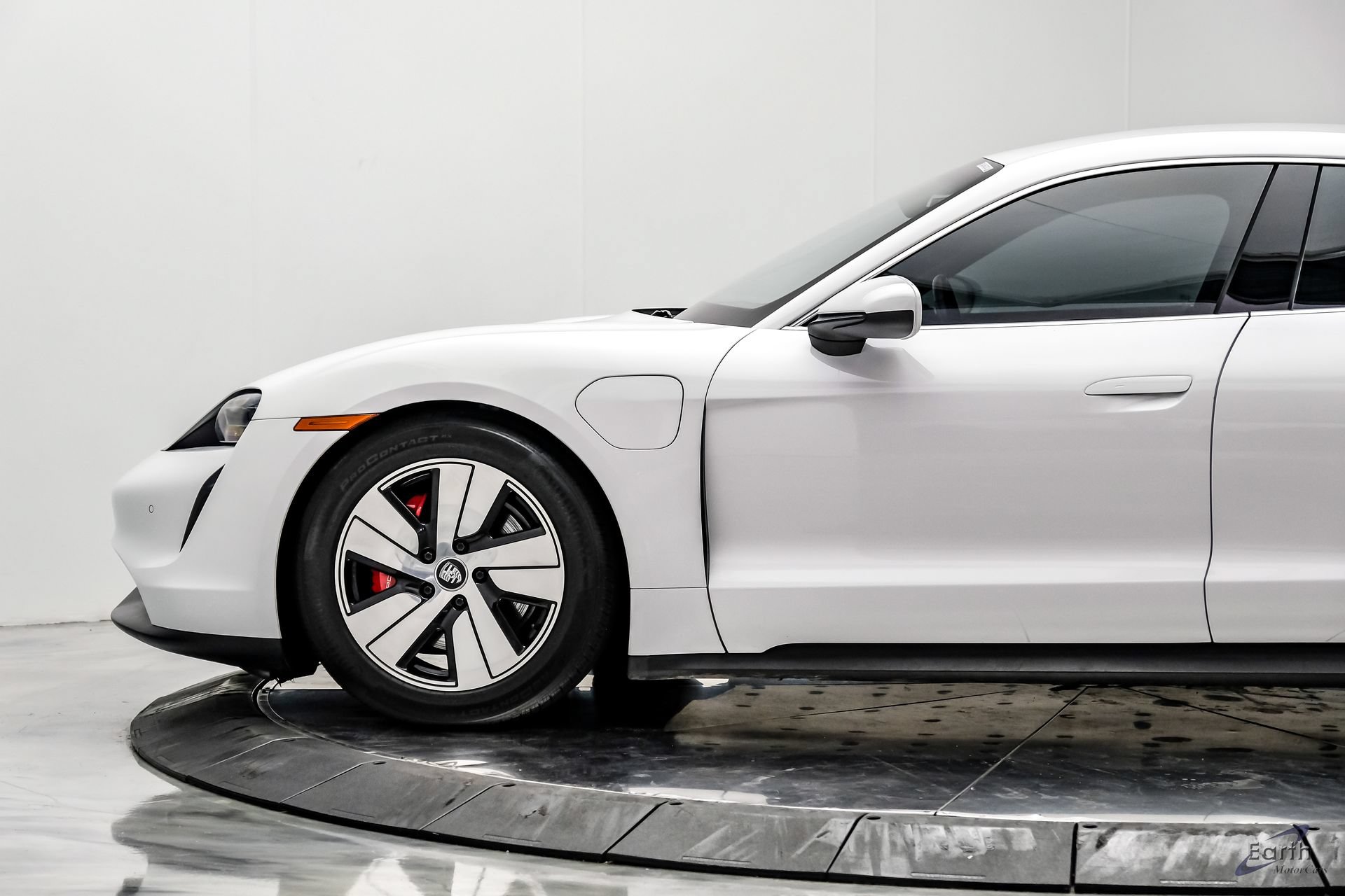 Used 2023 Porsche Taycan 4S AWD/4WD image 7
