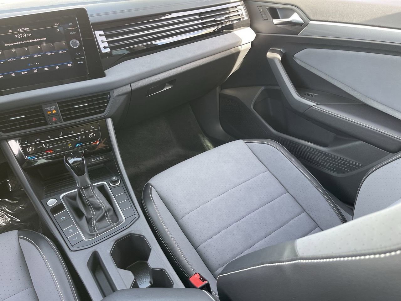 New 2026 Volkswagen Jetta SE image 12