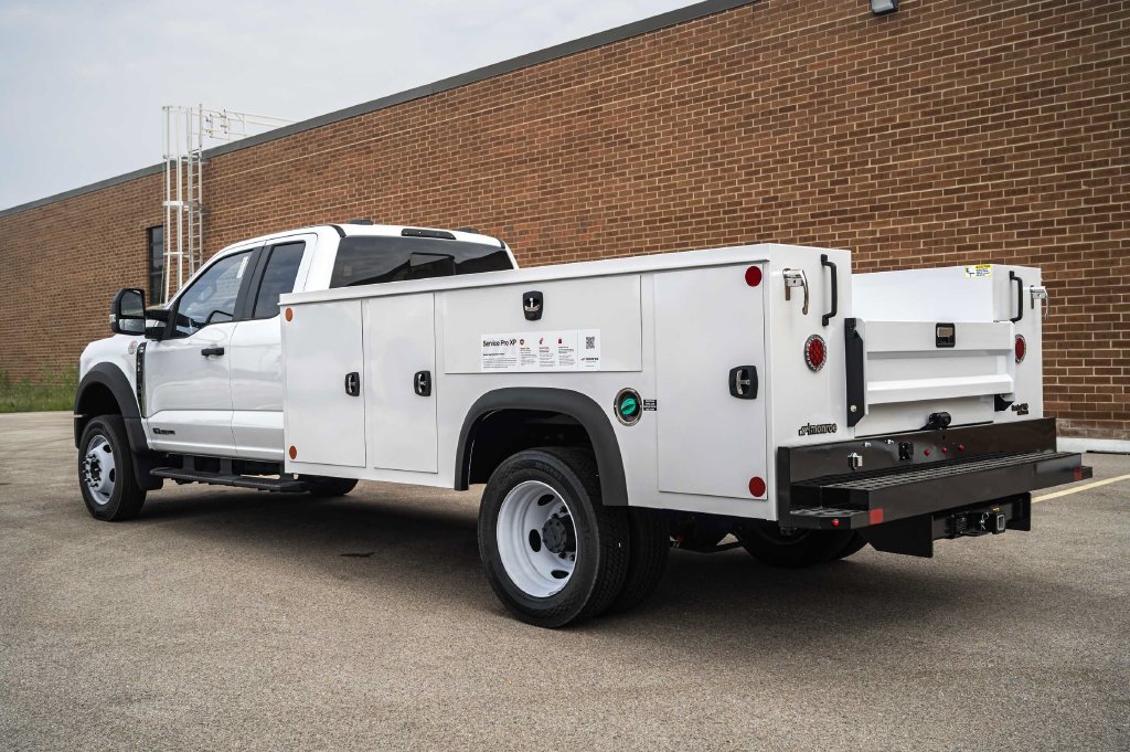 New 2026 Ford F450 XL w/ XL Chrome Package AWD/4WD image 4
