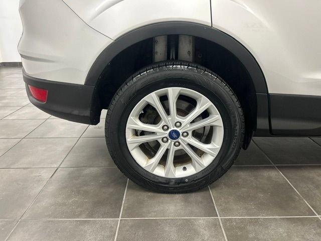Used 2017 Ford Escape SE AWD/4WD image 30