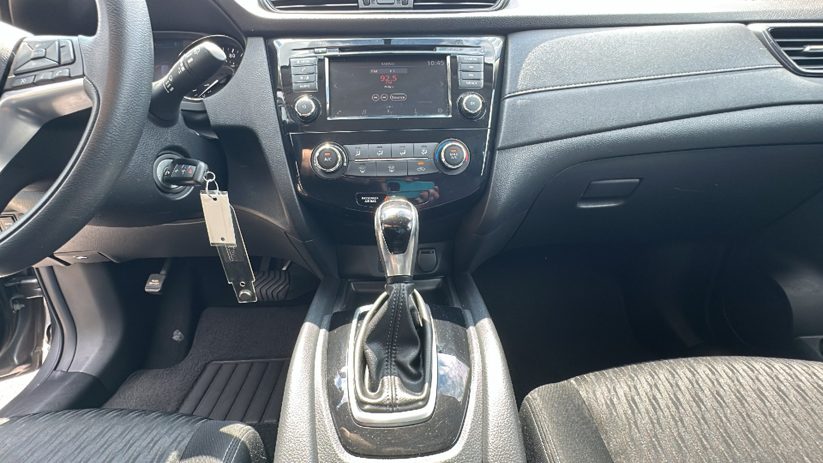 Used 2018 Nissan Rogue S AWD/4WD image 21