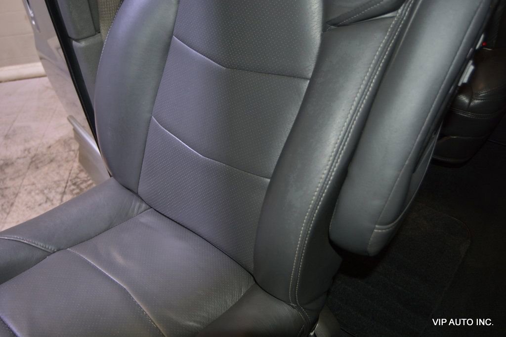 Used 2020 GMC Savana 2500 Extended w/ Enhanced Convenience Package image 23