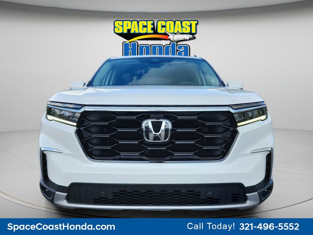 Certified 2023 Honda Pilot Touring image 8