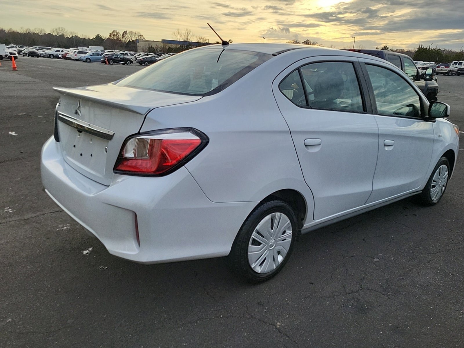 Used 2024 Mitsubishi Mirage G4 Black Edition FWD image 8