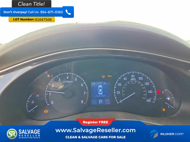 Used 2013 Hyundai Genesis 3.8 RWD image 12