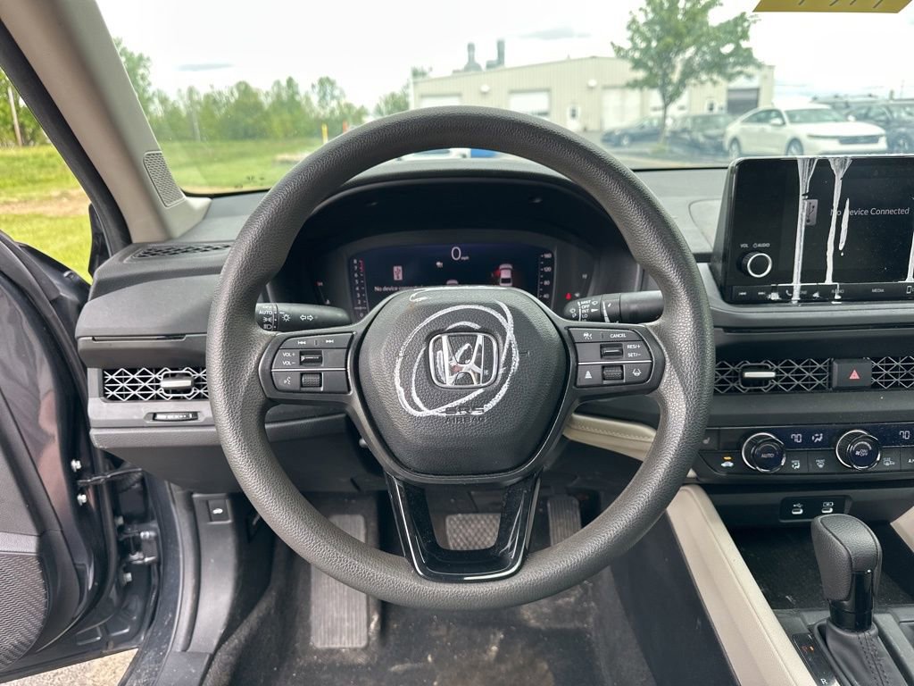 Used 2025 Honda Accord SE image 21