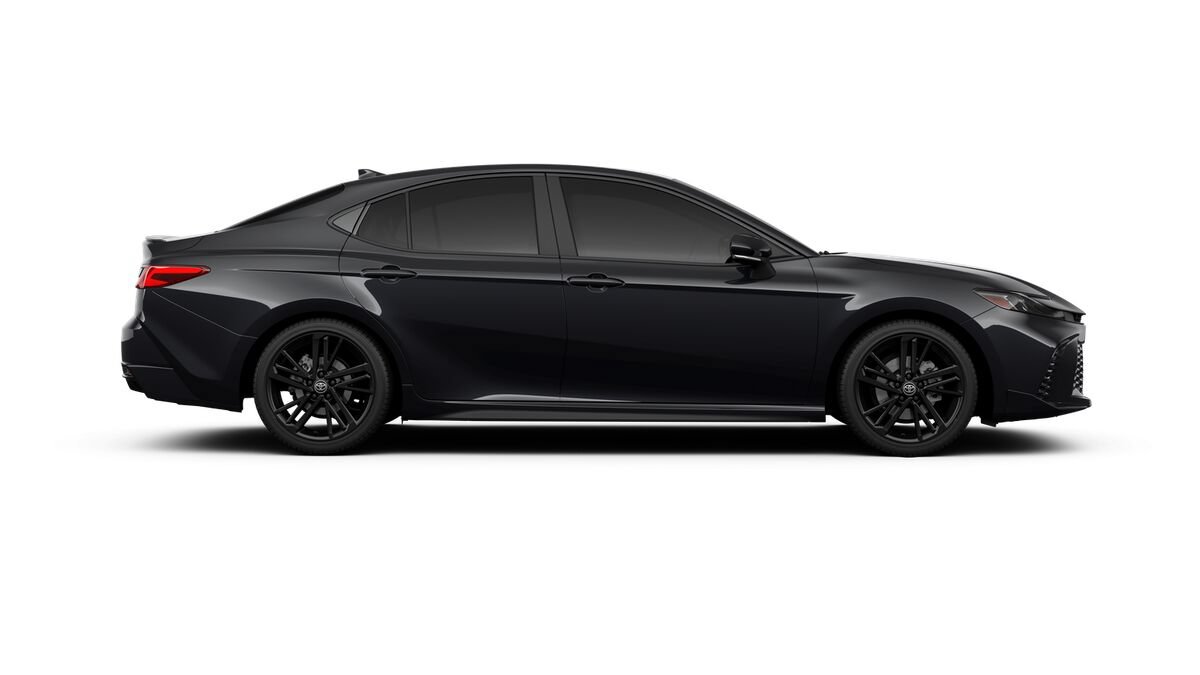 New 2026 Toyota Camry Hybrid FWD image 12