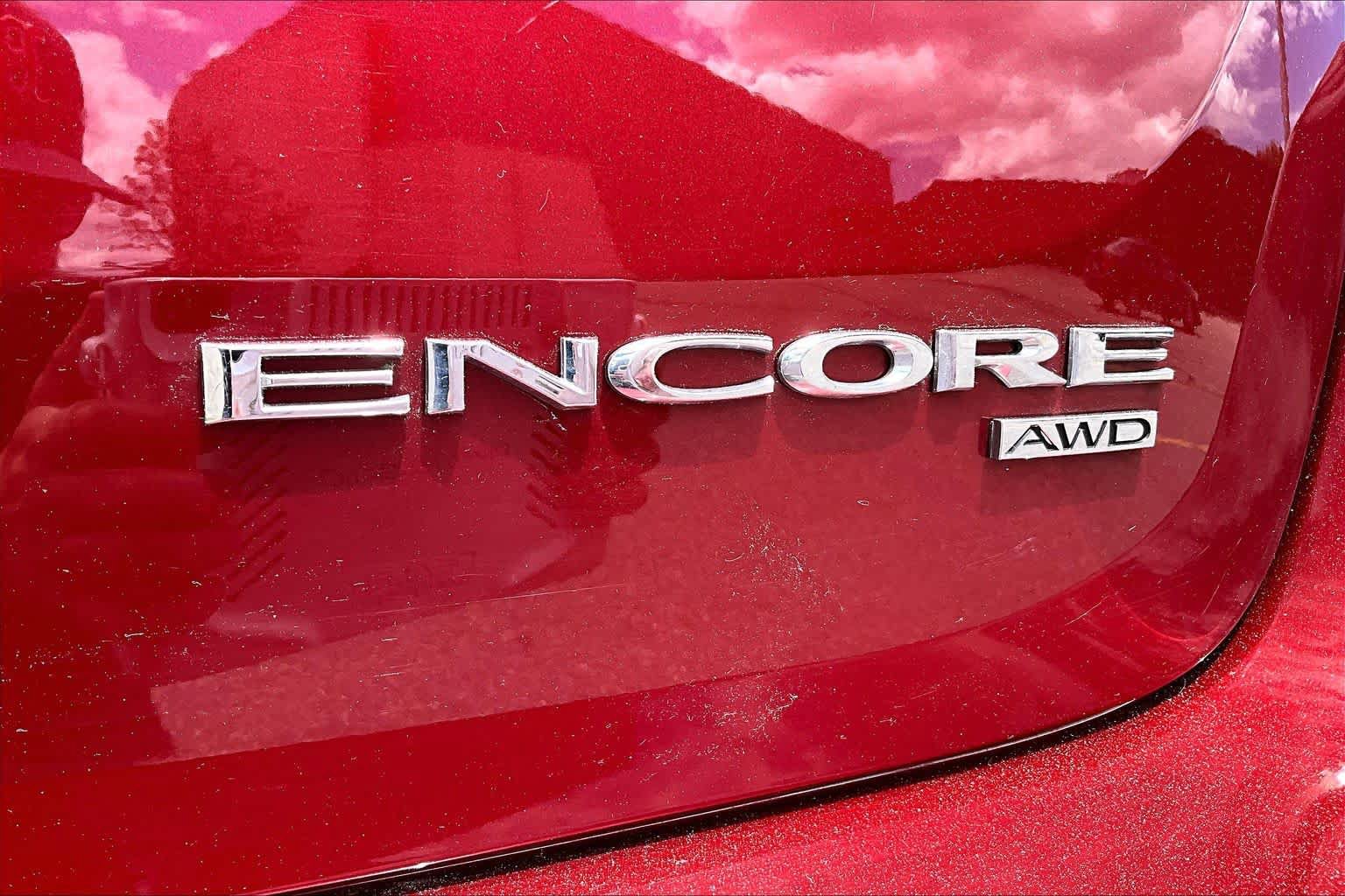 Used 2022 Buick Encore Preferred w/ Safety Package AWD/4WD image 33