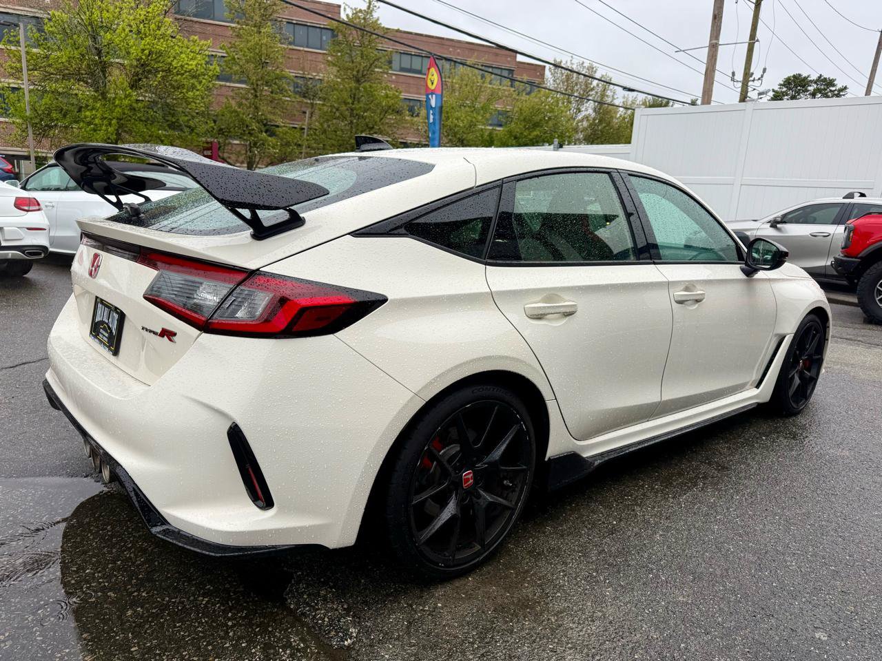 Used 2024 Honda Civic Type R image 5