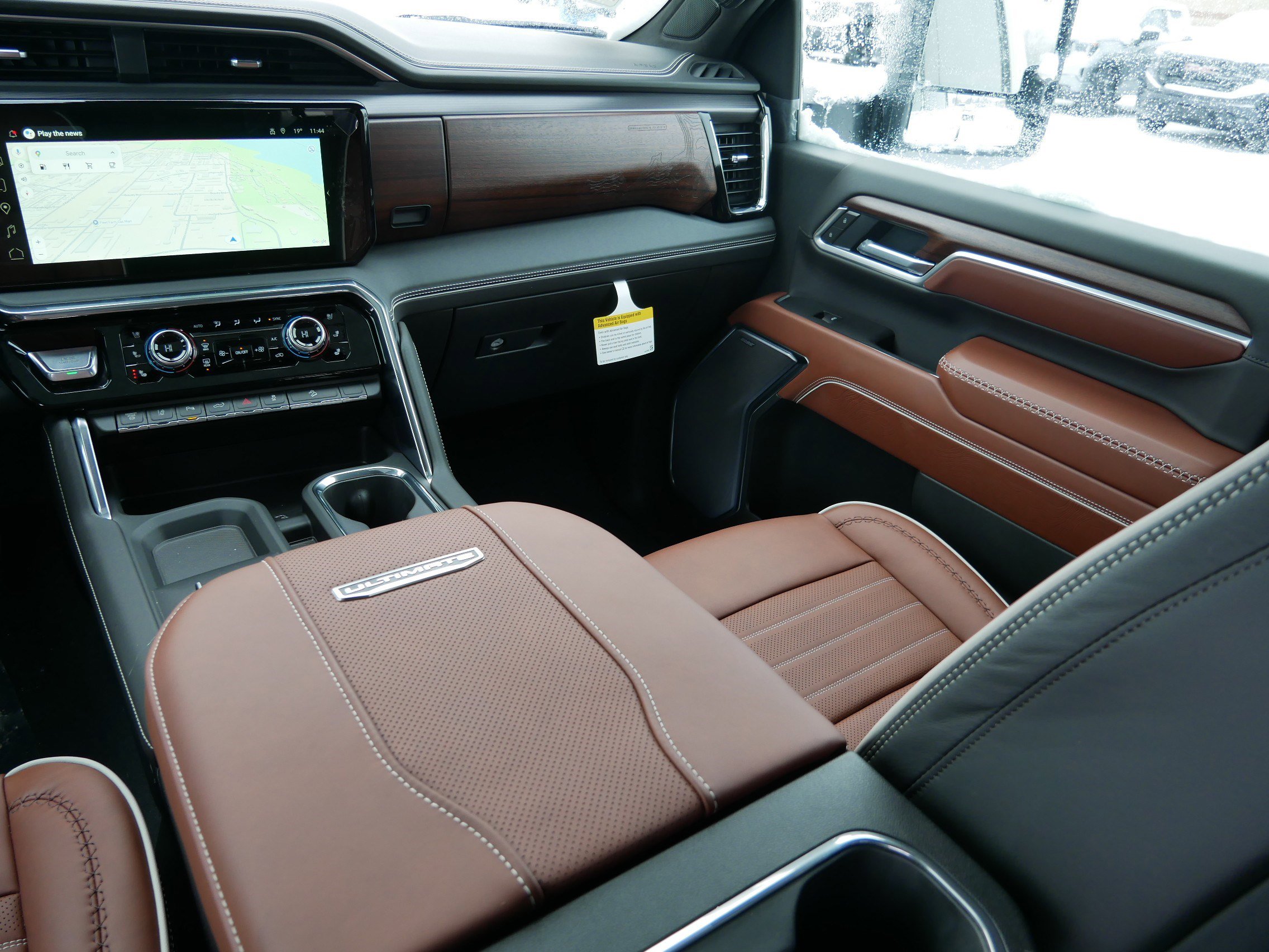 New 2026 GMC Sierra 2500 Denali Ultimate w/ Max Trailering Package image 15