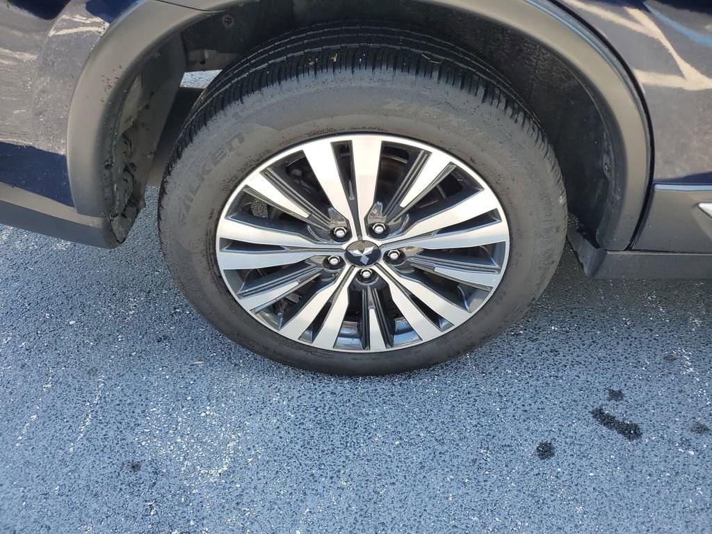 Used 2020 Mitsubishi Outlander ES image 8