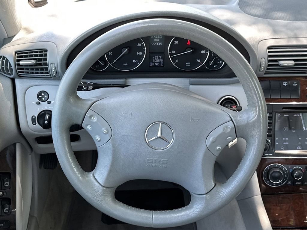 Used 2006 Mercedes-Benz C 350 Sedan image 15