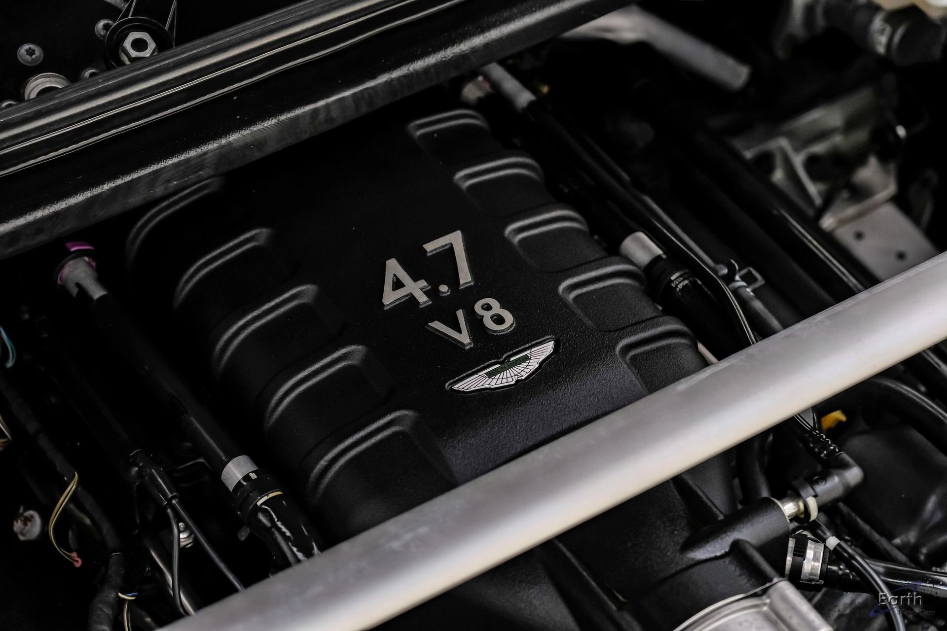 Used 2015 Aston Martin V8 Vantage GT RWD image 95
