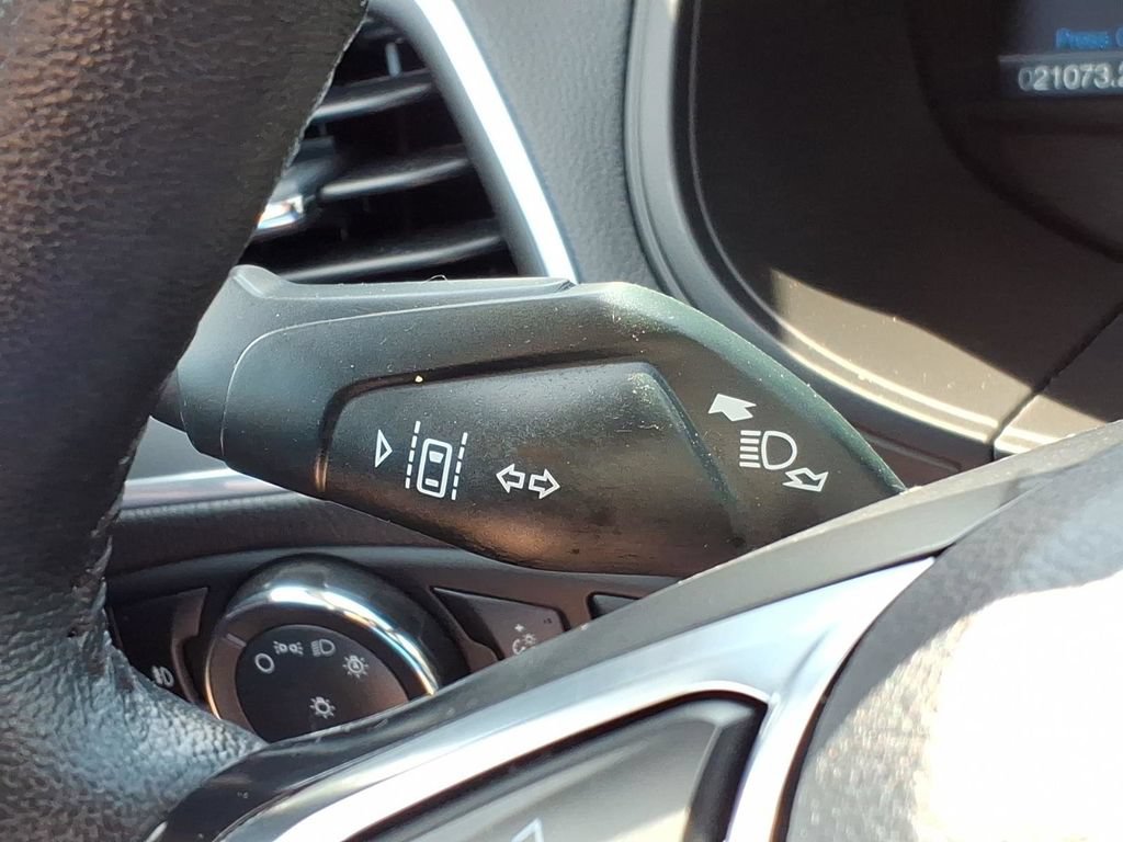 Used 2024 Ford Edge Titanium AWD/4WD image 25