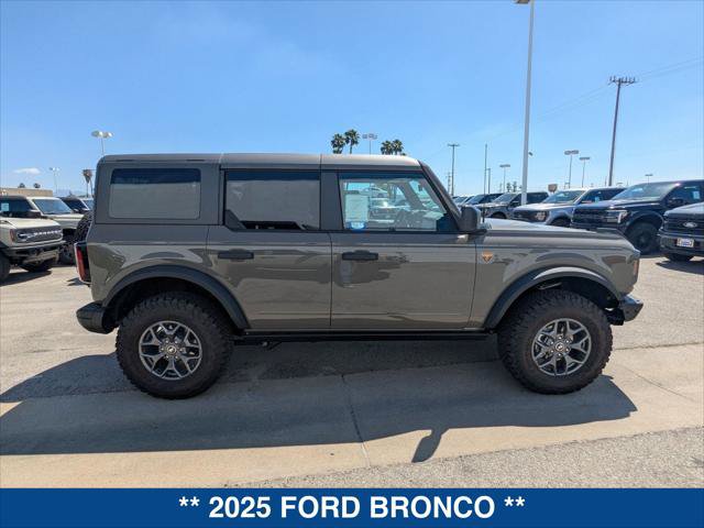 New 2025 Ford Bronco Badlands AWD/4WD image 6