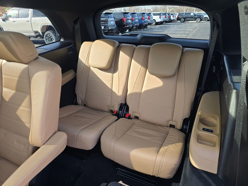 Used 2024 Mercedes-Benz GLS 450 4MATIC image 29