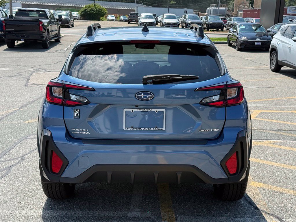 Used 2024 Subaru Crosstrek 2.0i Premium AWD/4WD image 4