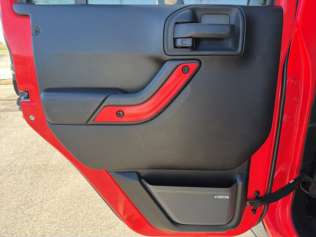 Used 2013 Jeep Wrangler Unlimited Sport image 31