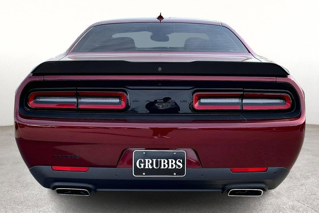 Used 2023 Dodge Challenger R/T w/ Plus Package image 6